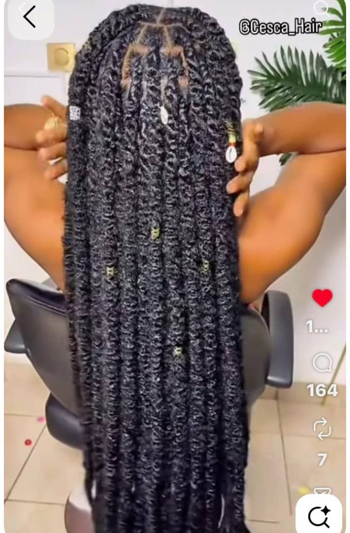 Passion switst En dessous des fesses