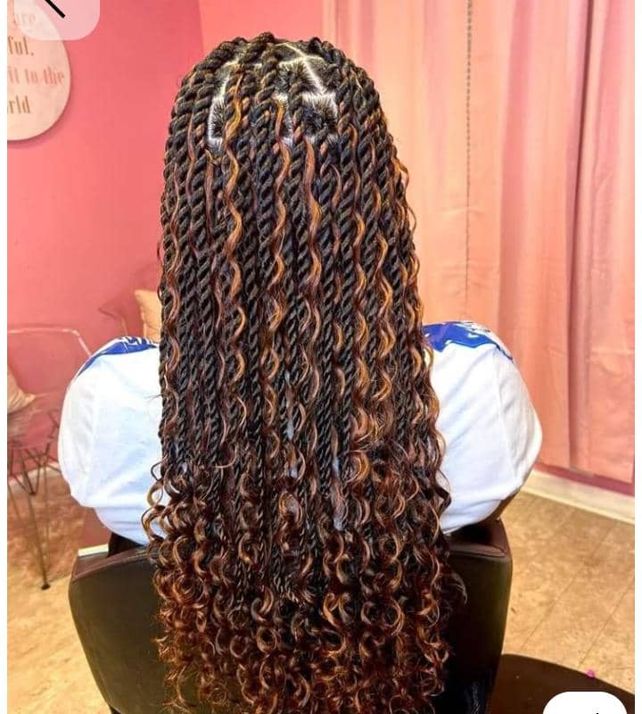 Rasta américain avec boucle long  Au fesse (petit 13500 moyens 15000 ) En dessous des fesses ( petit 16500  moyens 18000 )